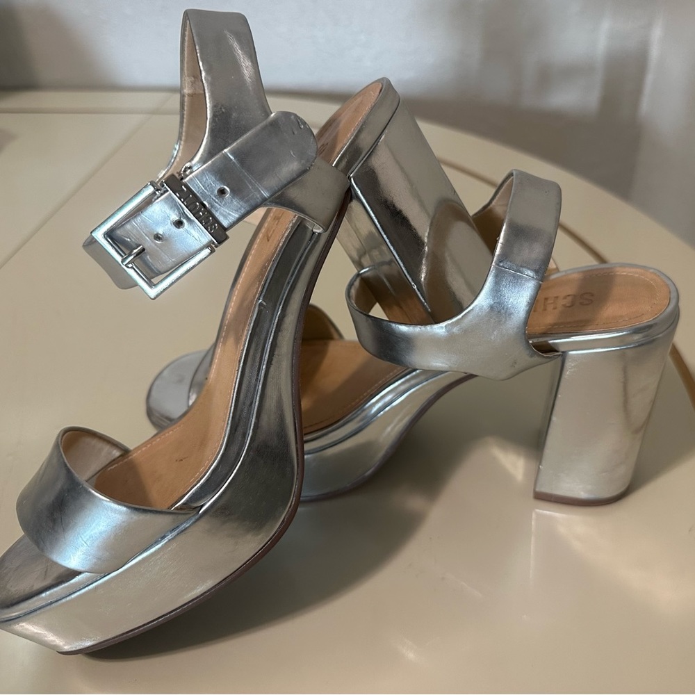 SCHUTZ SILVER BLOCK HEELS